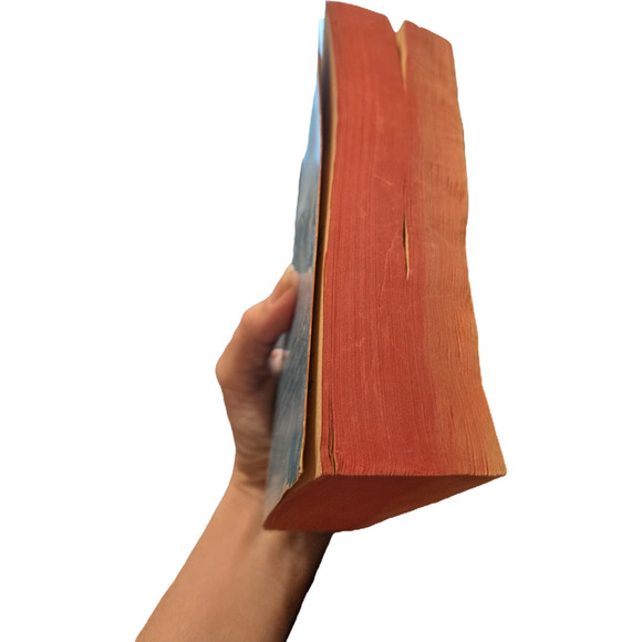 Gone with the wind by Margaret Mitchell pocket books - Picture 2 of 8